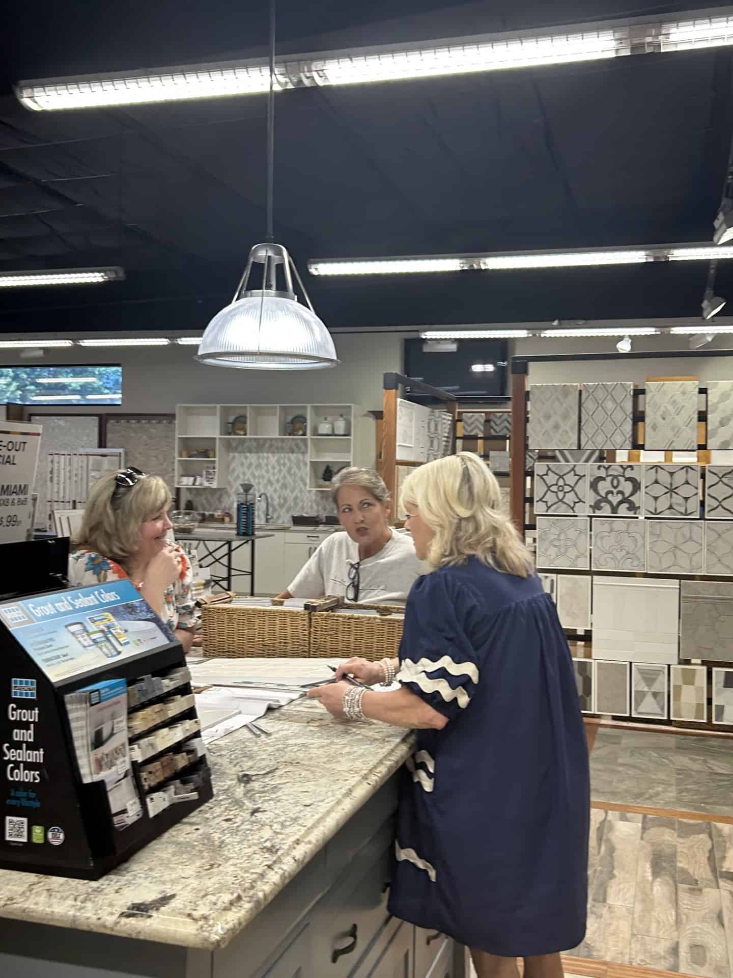 Tile Showroom vs. Online: The Value of Shopping in Showrooms