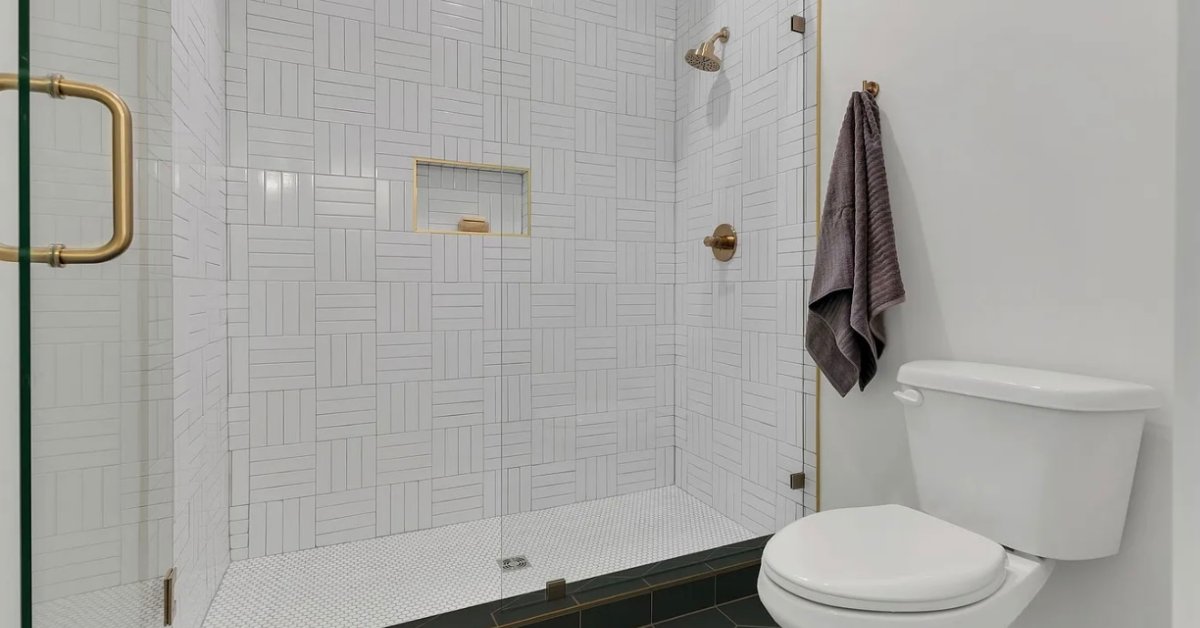 Tips for Choosing Between Ceramic and Porcelain Tile at Home